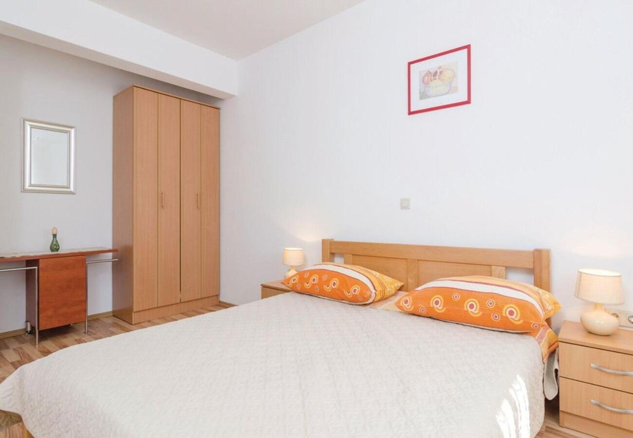 Apartments Ljuba ドゥバ エクステリア 写真
