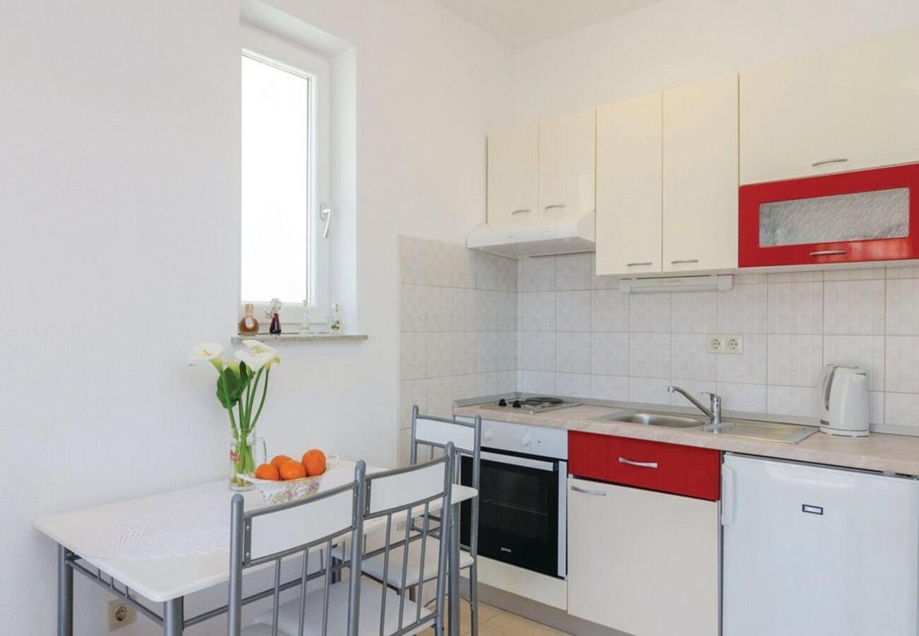 Apartments Ljuba ドゥバ エクステリア 写真